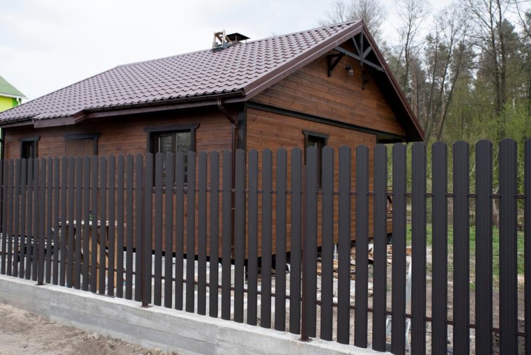 Comment installer une clôture durable à Germéfontaine ?